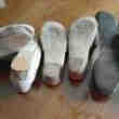 Paires de Chaussures Tres Usees