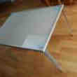 Table en Verre, et contre tous